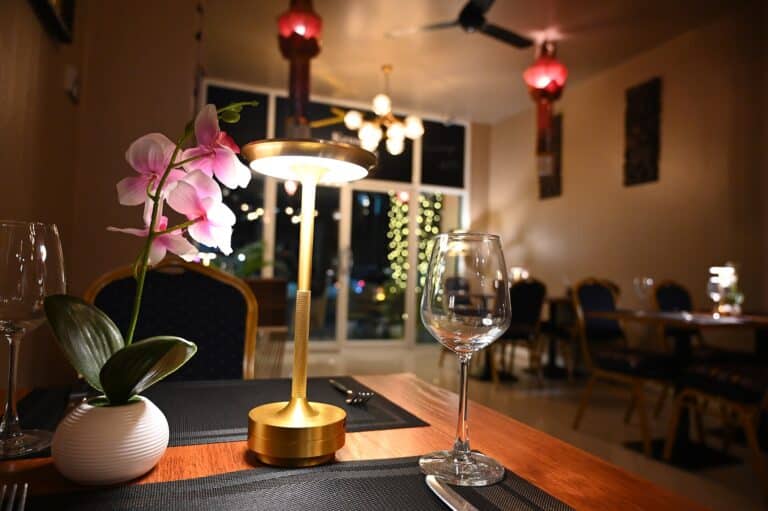 1808 American Bistro